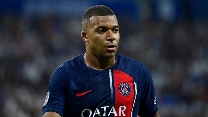 Kylian Mbappe là cầu thủ chạy nhanh nhất lịch sử Kylian Mbappe là cầu thủ chạy nhanh nhất lịch sử