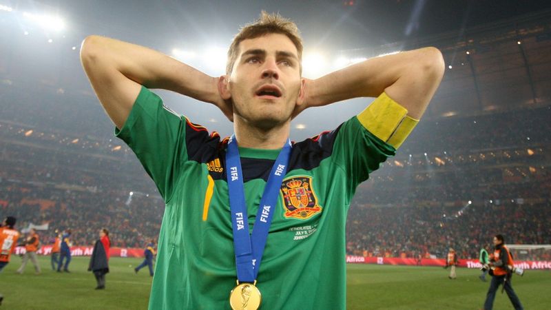 Huyền thoại Iker Casillas